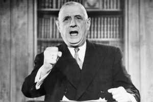 Por qué los patriotas intentaron fusilar a Charles de Gaulle