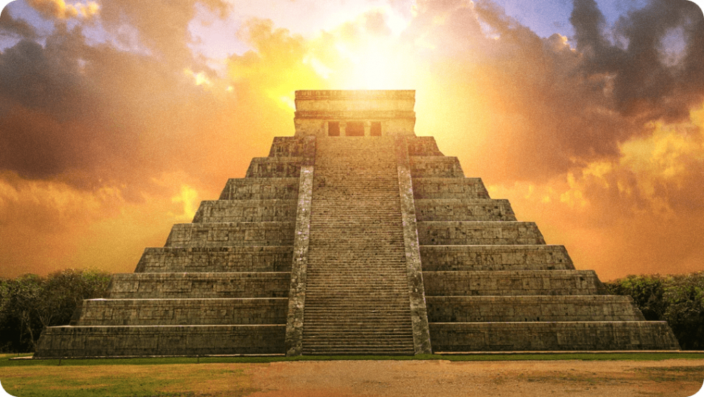 Pirámide maya de Chichén Itzá