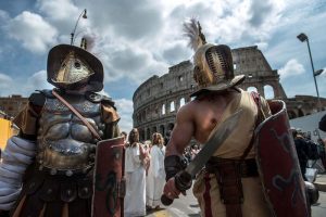 Entre la Arena y la Amistad: El Legendario Combate de Prisco y Vero en el Coliseo Romano