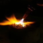 Descubre a qué temperatura se funden los metales más comunes