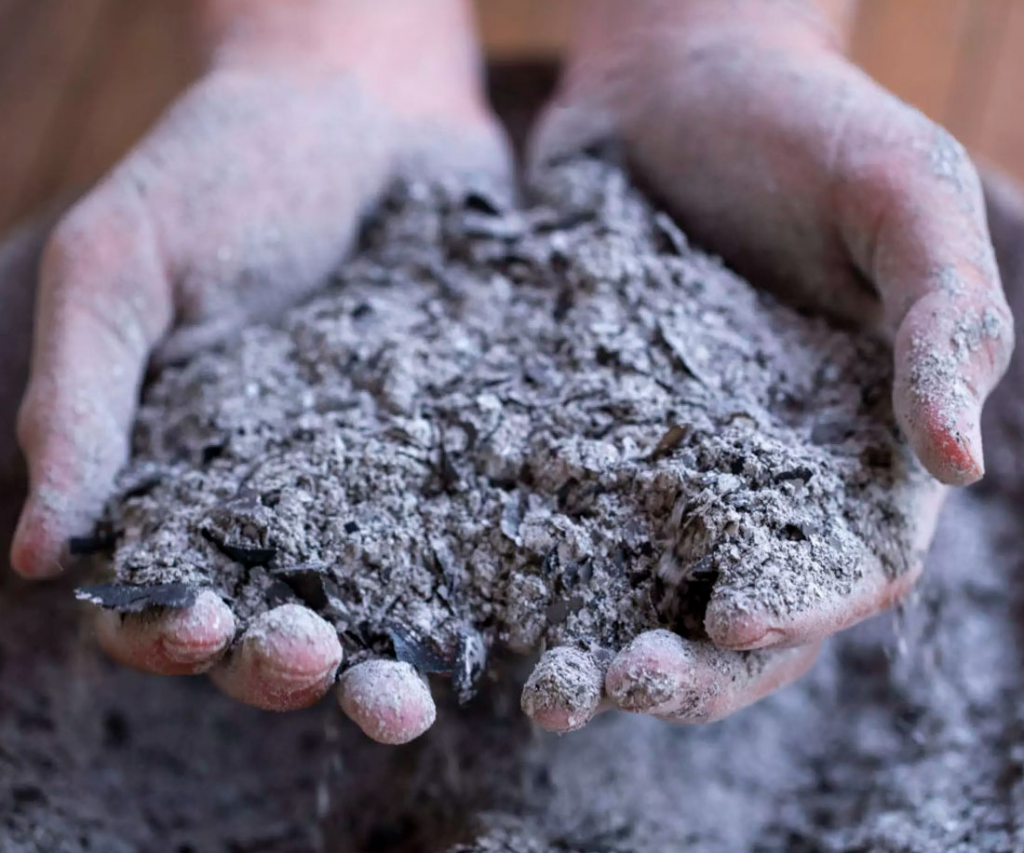 bebida elaborada con cenizas vegetales