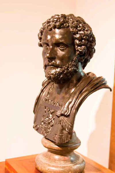 Busto de bronce de Aníbal Barca, posiblemente perteneciente a Napoleón, realizado por Geoff Glasel, hacia 1815.