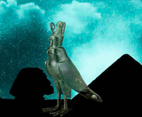 Halcón Horus con la Corona del Alto y Bajo Egipto y Uraeus, Egipto, siglos VII-VI a.C.