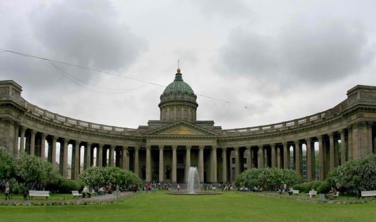 15-datos-interesantes-sobre-la-catedral-de-kazan01.jpg
