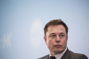 20-datos-interesantes-sobre-elon-musk01.jpg