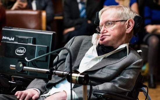 22-datos-interesantes-sobre-stephen-hawking01.jpg
